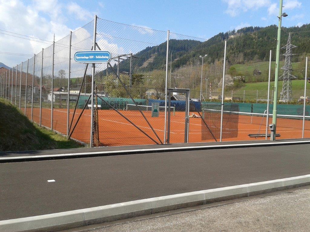 Klubhaus Des Eisenbahnersportvereines Schladming